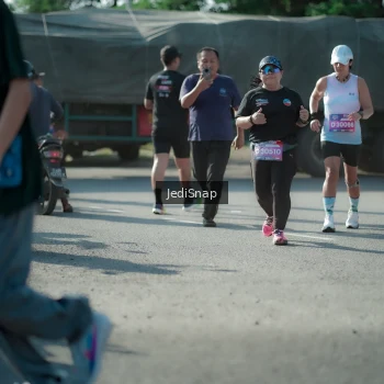 Runner Photo 3977399
