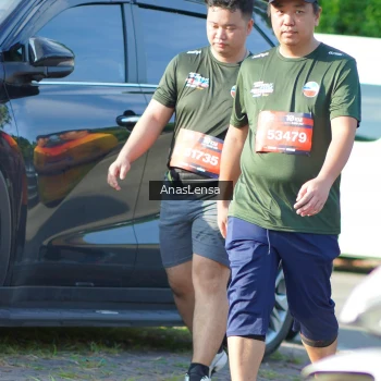 Runner Photo 3977410