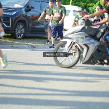 Runner Photo 3977411