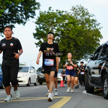Runner Photo 3977506