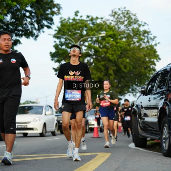 Runner Photo 3977519