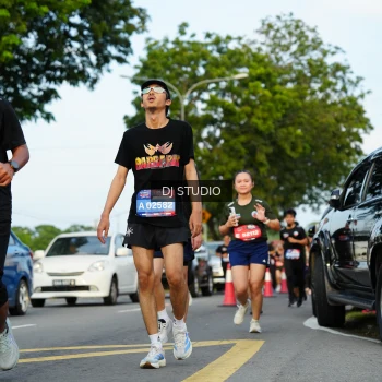 Runner Photo 3977535