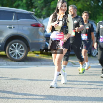 Runner Photo 3977546