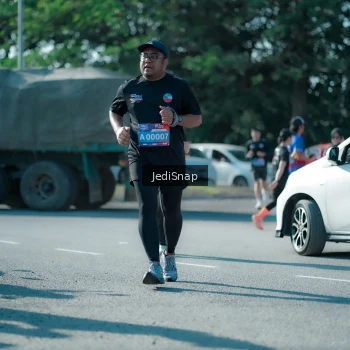 Runner Photo 3977693