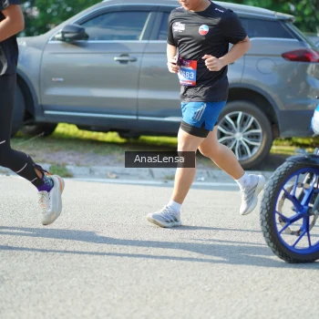Runner Photo 3977715