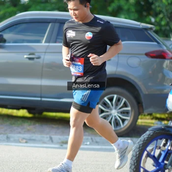 Runner Photo 3977719