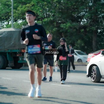 Runner Photo 3977754
