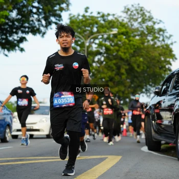 Runner Photo 3977761