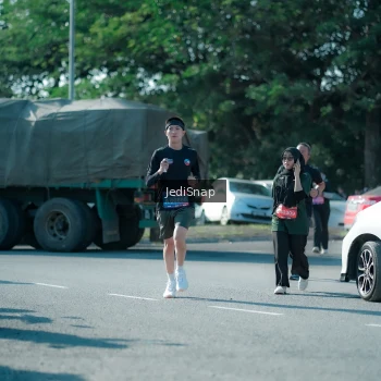 Runner Photo 3977764