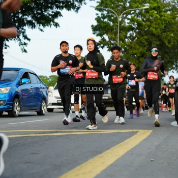 Runner Photo 3977772