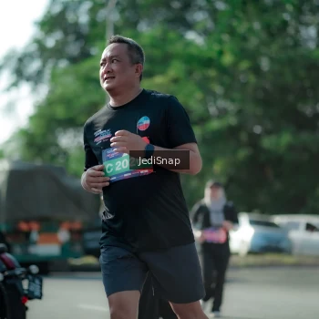 Runner Photo 3977784