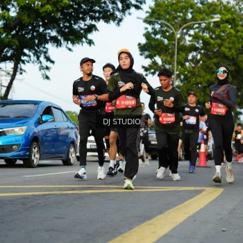 Runner Photo 3977788