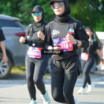 Runner Photo 3977795