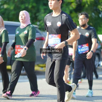 Runner Photo 3977898