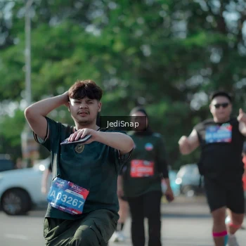 Runner Photo 3977924