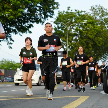 Runner Photo 3977953