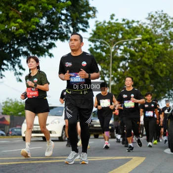 Runner Photo 3977960
