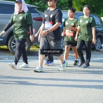 Runner Photo 3977980