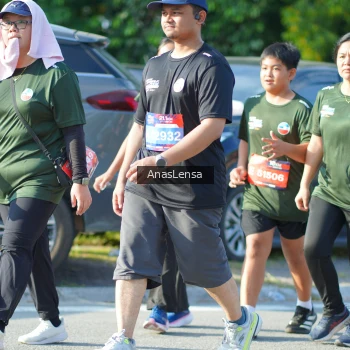 Runner Photo 3977984