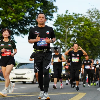Runner Photo 3977991