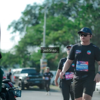 Runner Photo 3978010