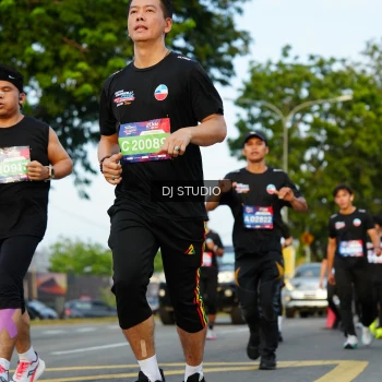 Runner Photo 3978060