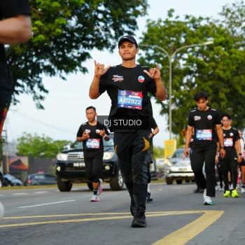 Runner Photo 3978078