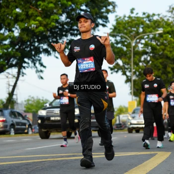 Runner Photo 3978085