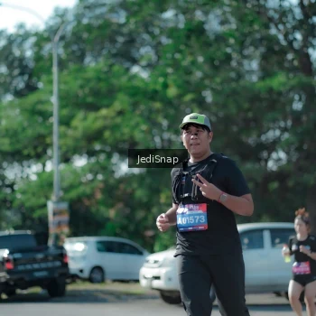 Runner Photo 3978163