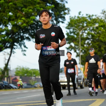 Runner Photo 3978186