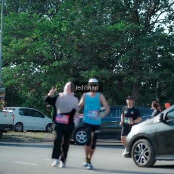 Runner Photo 3978190
