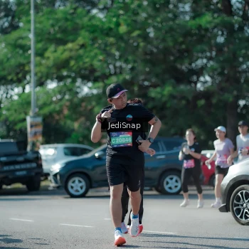 Runner Photo 3978217