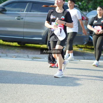 Runner Photo 3978256