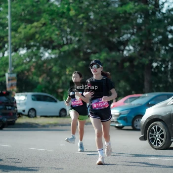 Runner Photo 3978335