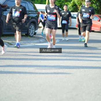 Runner Photo 3978351