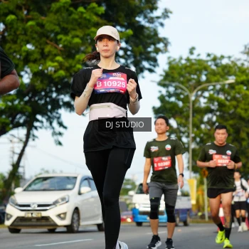Runner Photo 3978425