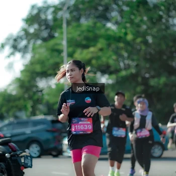 Runner Photo 3978441