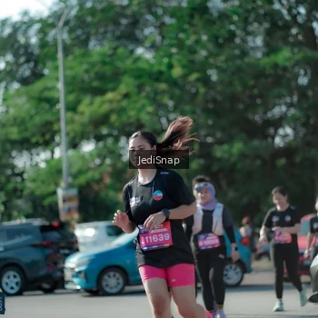 Runner Photo 3978442