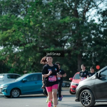 Runner Photo 3978455