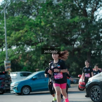 Runner Photo 3978506