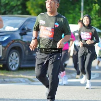 Runner Photo 3978519