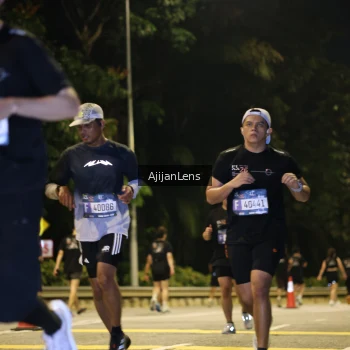 Runner Photo 3978571