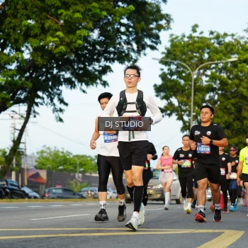 Runner Photo 3978584