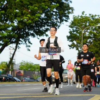 Runner Photo 3978592