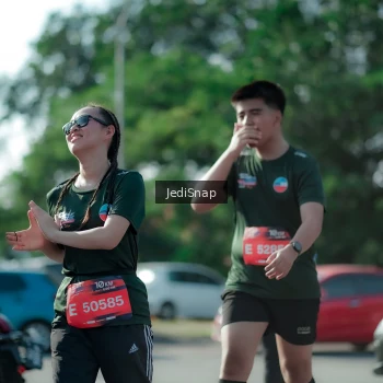 Runner Photo 3978599