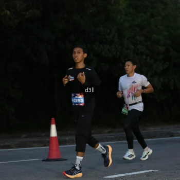 Runner Photo 3978624