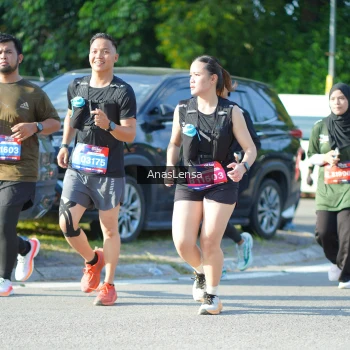 Runner Photo 3978646
