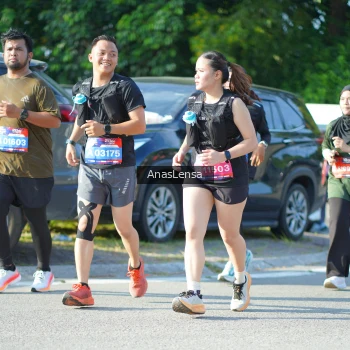 Runner Photo 3978648