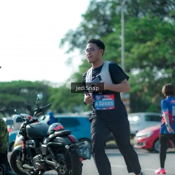 Runner Photo 3978656