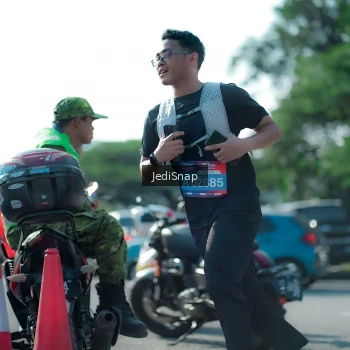 Runner Photo 3978668